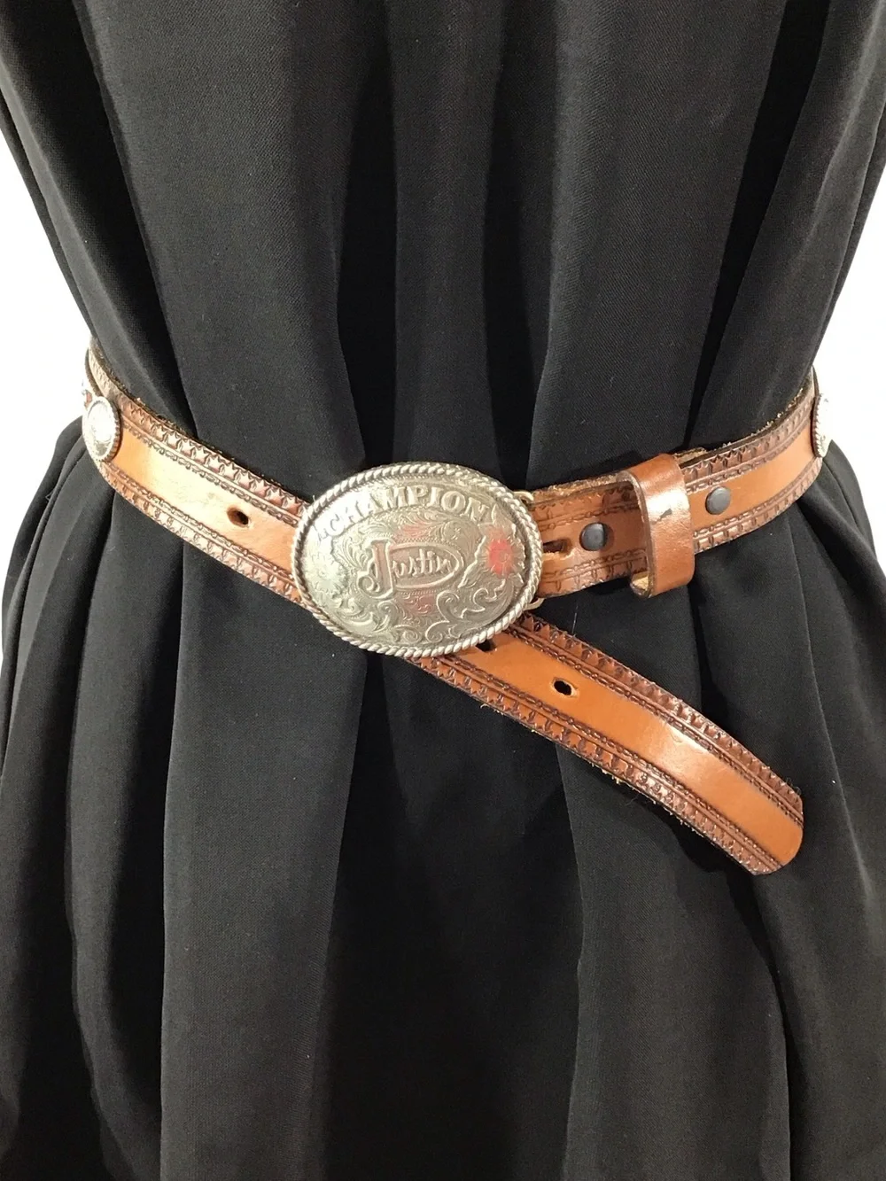 Justin Brown Leather Western Belt with Ornate Silver Buckle and  embroidery 28